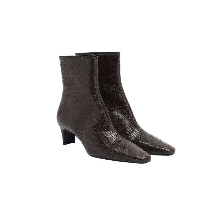 Boots, Staud