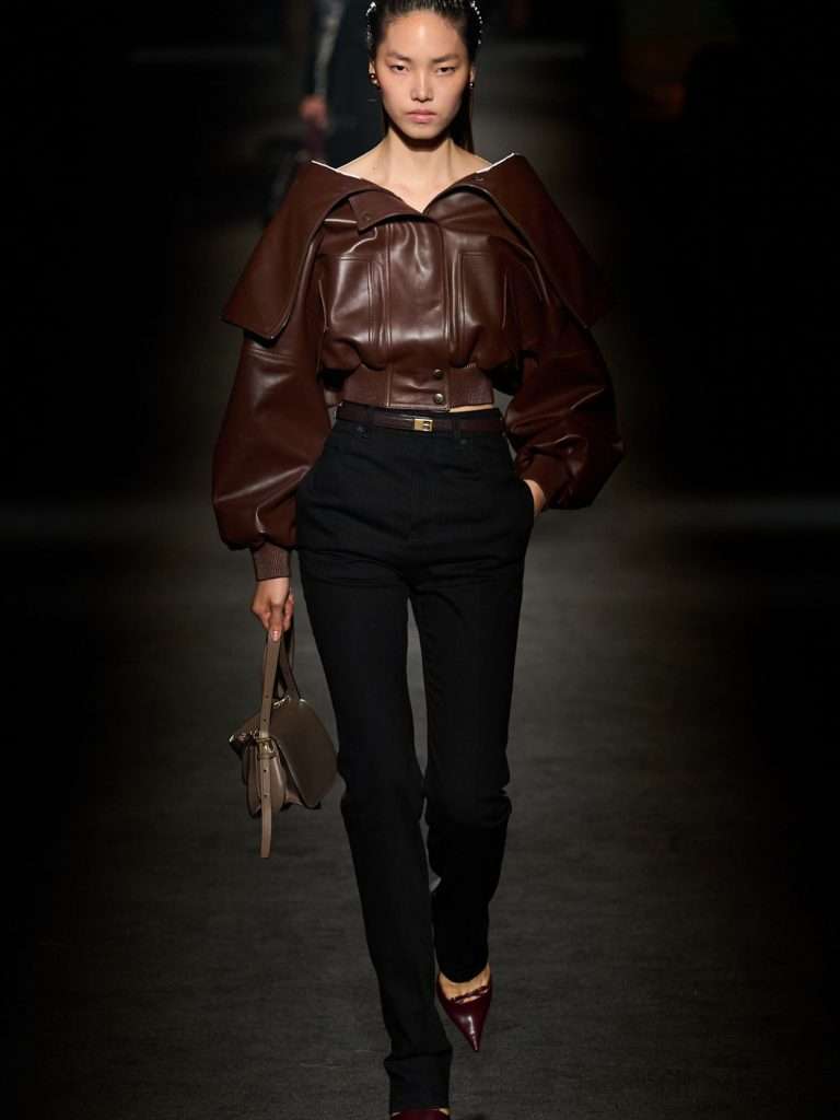 Chocolate Brown Trend, Balenciaga